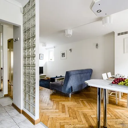 아파트 Apartament Senatorska *